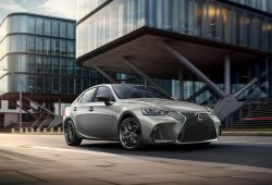 The 2019 Lexus IS 300 F-Sport Black Line Edition [ 5 Photos]