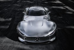 (Video) 2015 Mercedes – Benz AMG Vision Gran Turismo Concept – Official Promo