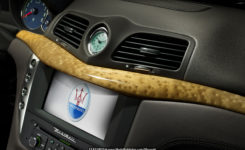 2011-maserati-grancabrio-fendi-photos-modelpublisher-com-10