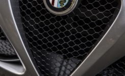 2015 Alfa Romeo 4C Photos (146)