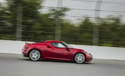 2015 Alfa Romeo 4C Photos (15)