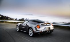 2015 Alfa Romeo 4C Photos (8)