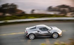 2015 Alfa Romeo 4C Photos (99)