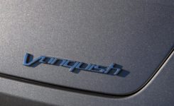 2015 Aston Martin Vanquish & Rapide S Photos (53)