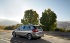 2015-bmw-2-series-active-tourer-photos-modelpublisher-com-60