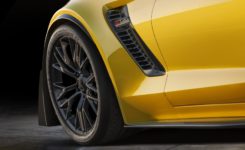 2015 Chevrolet Corvette Z06 Photos  (15)