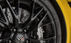 2015 Chevrolet Corvette Z06 Photos  (24)