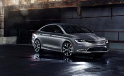 2015 Chrysler 200 Photos (106)