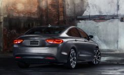 2015 Chrysler 200 Photos (9)