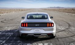 2015 Ford Mustang Photos (36)