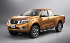 2015-nissan-navara-photos-modelpublisher-com-1