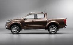 2015-nissan-navara-photos-modelpublisher-com-16