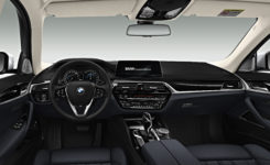 2016-bmw-530e-iperformance-photos-modelpublisher-com-4