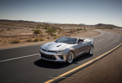 2016 Chevrolet Camaro Convertible Photos