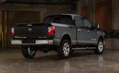 2016-nissan-titan-xd-photos-modelpublisher-com-13