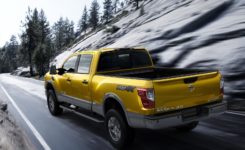 2016-nissan-titan-xd-photos-modelpublisher-com-21