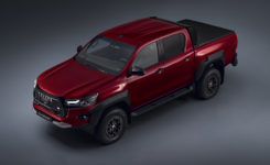 2024-Toyota-Hilux-GR-Sport-II-at-ModelPublisher-.-com-3