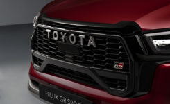 2024-Toyota-Hilux-GR-Sport-II-at-ModelPublisher-.-com-9