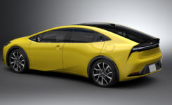 2024-Toyota-Prius-on-ModelPublisher-12