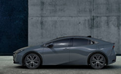 2024-Toyota-Prius-on-ModelPublisher-14