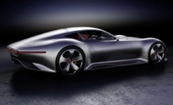 Mercedes-Benz AMG Vision Gran Turismo Photos (13)