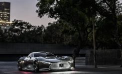 Mercedes-Benz AMG Vision Gran Turismo Photos (35)